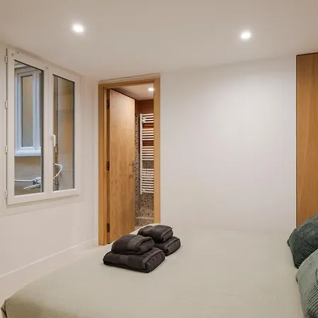 דירה Kalliste - New Ac- Old Town-walk To Everything - Beach- Restaurants-supermarkets ניס